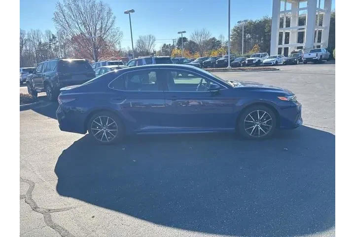 $25671 : Toyota Camry 2024 SE 4dr Sed image 5