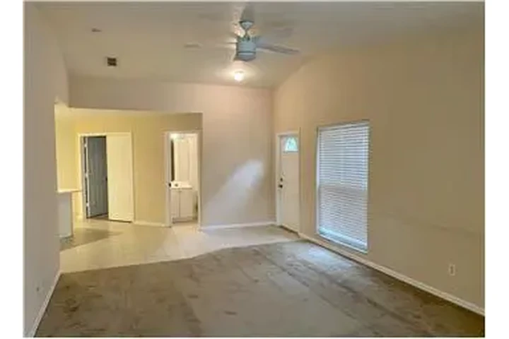 $2295 : Rental property with 2 bedro image 6