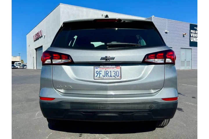 $24477 : Chevrolet Equinox 2023 LS 4d image 5