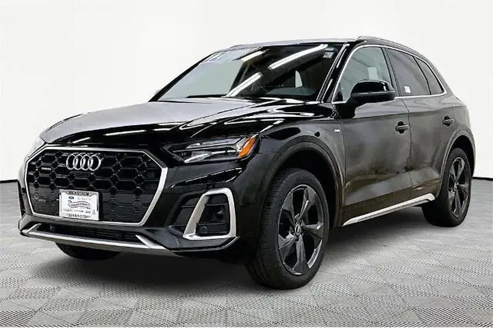 $25900 : Audi Q5 2022 AWD quattro S l image 1