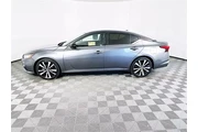 $14900 : Nissan Altima 2022 2.5 SR 4d thumbnail