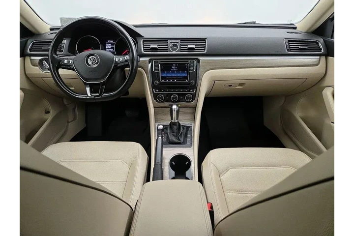 $13998 : Volkswagen Passat 2017 1.8T image 9