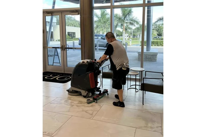 Cleaning Experts image 1