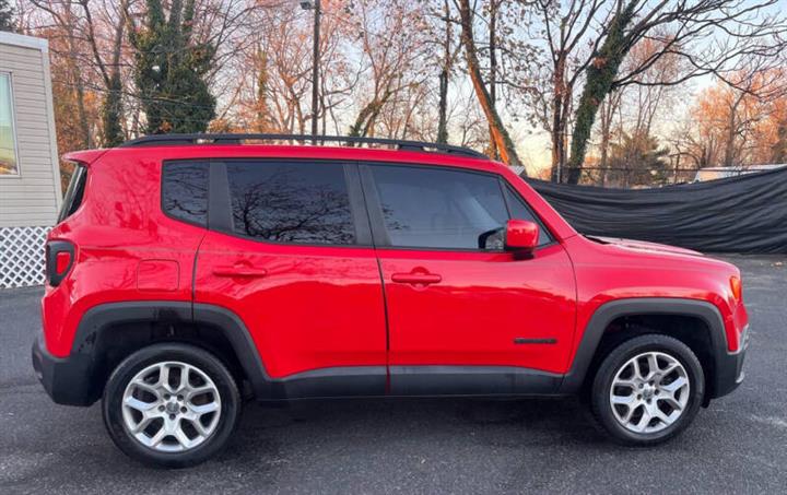 $9995 : 2015 Renegade Latitude image 9