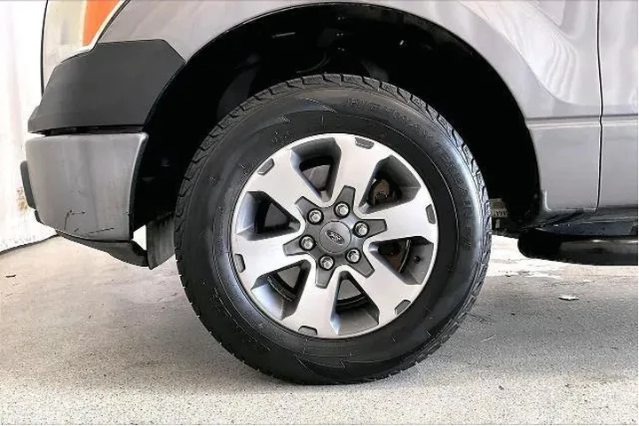 $12991 : Ford F-150 2010 4x2 STX 2dr image 8