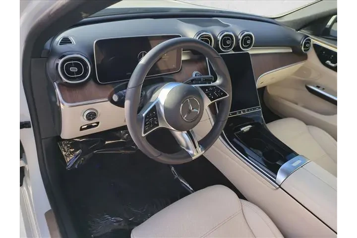 $34995 : Mercedes-Benz C-Class 2024 C image 10