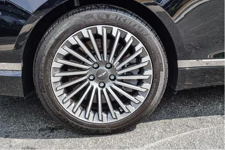 $38500 : Genesis Electrified G80 2023 image 9