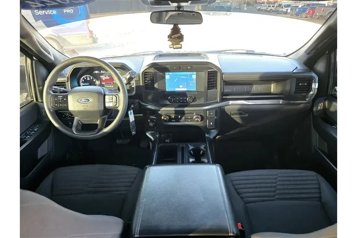 $27988 : Ford F-150 2022 4x4 XL 4dr S image 10