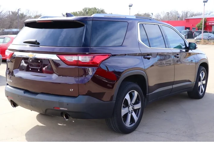 2018 Traverse image 4
