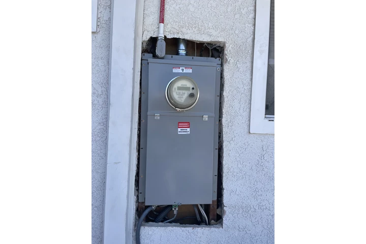 Servicios Electricos image 1