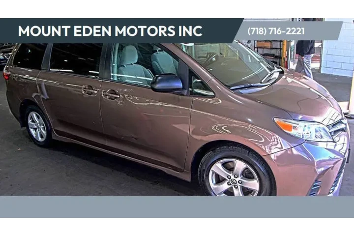 $14995 : 2018 Sienna LE 8-Passenger image 1