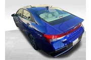 $19833 : Hyundai ELANTRA 2024 SEL 4dr thumbnail