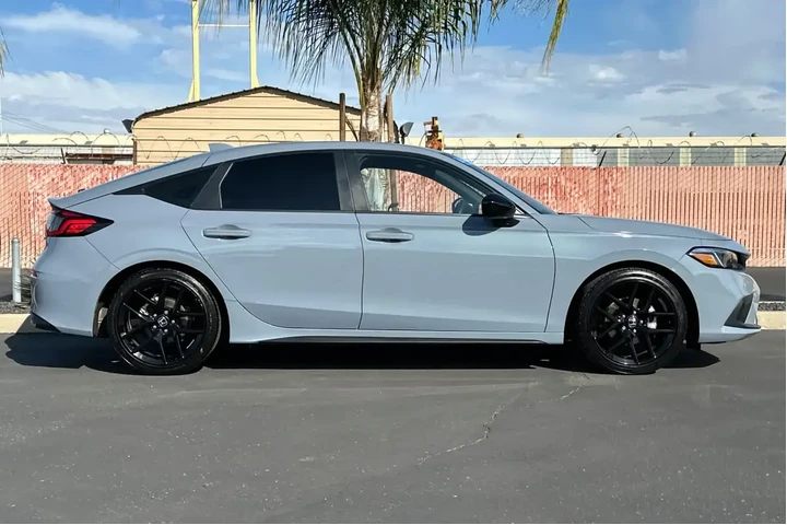 $27591 : Honda Civic 2024 Sport 4dr H image 2