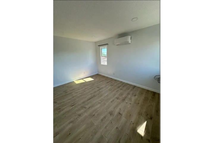 $1100 : Apt. 1BA/1BD en Koreatown image 5