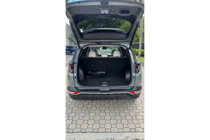 $22499 : 🚘*Hyundai Tucson SEL 2025* image 6