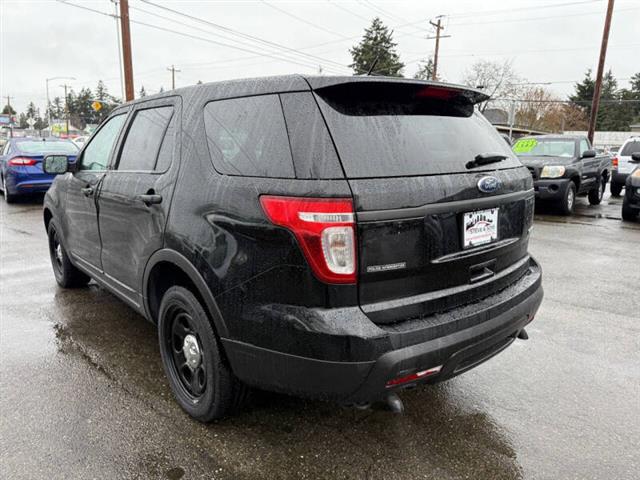 $7995 : 2015 Explorer Police Intercep image 6