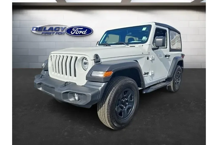 $27451 : Jeep Wrangler 2022 4x4 Sport image 1
