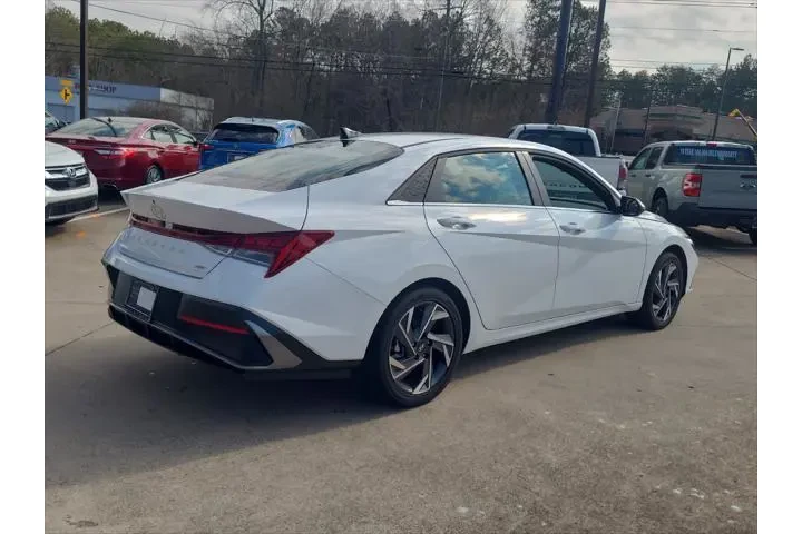 $23993 : Hyundai ELANTRA Hybrid 2025 image 7