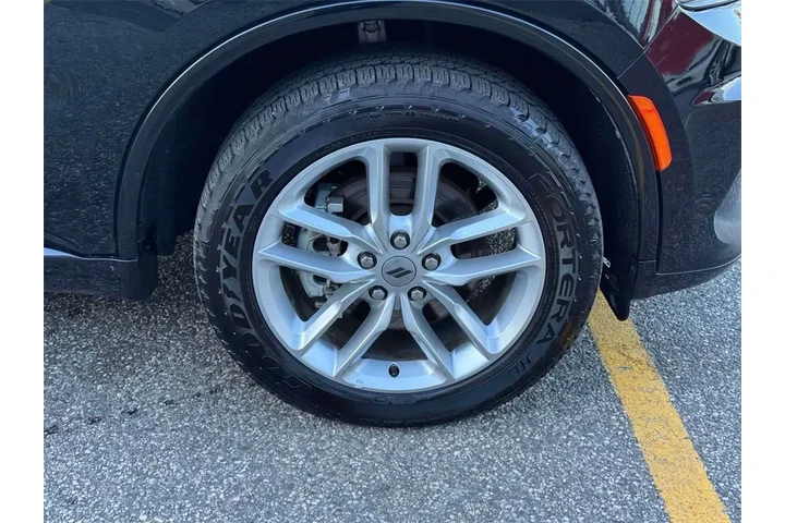 $27454 : Dodge Durango 2024 AWD GT Pl image 10