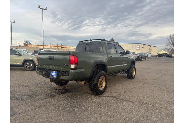 $36999 : Toyota Tacoma 2022 4x4 SR5 V image 5
