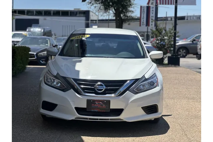 $15999 : 2018 Altima 2.5 S image 5