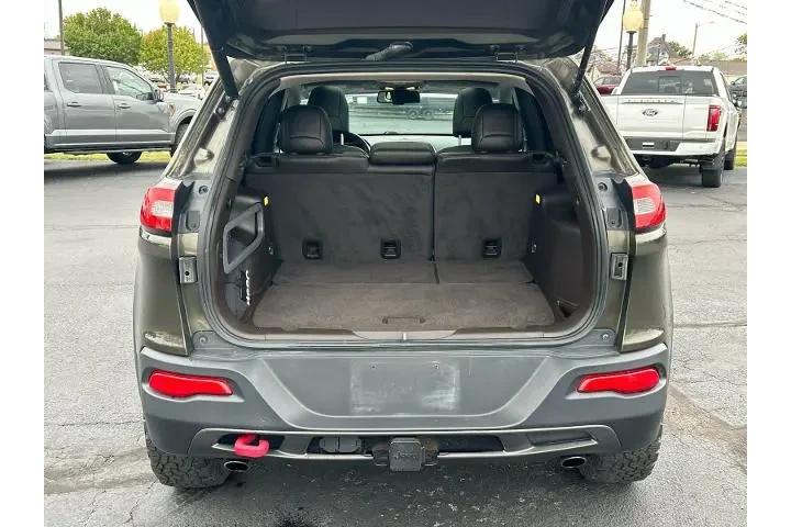 Jeep Cherokee 2015 4x4 Trail image 6