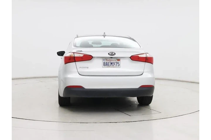 $13599 : Kia Forte 2016 LX 4dr Sedan image 6