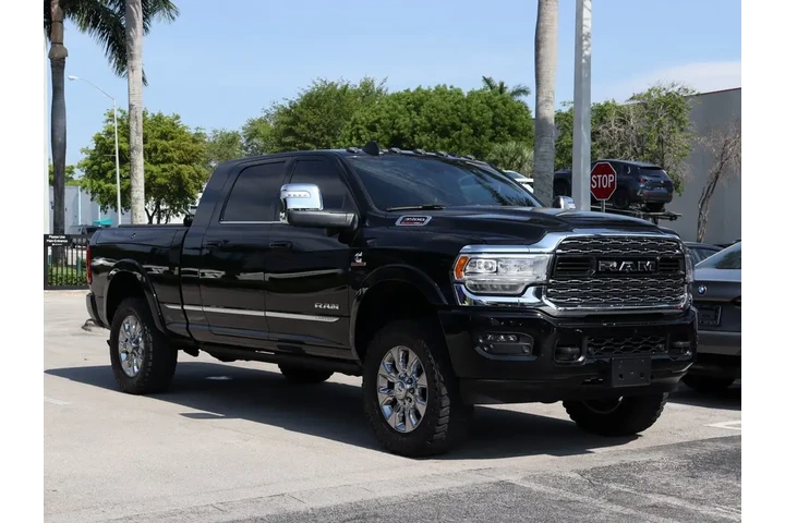 Ram 3500 Limited image 9