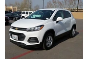 $18998 : Chevrolet Trax 2022 AWD LS 4 thumbnail