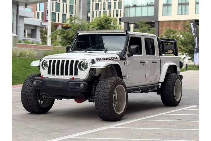 $34990 : 2020 JEEP GLADIATOR image 5