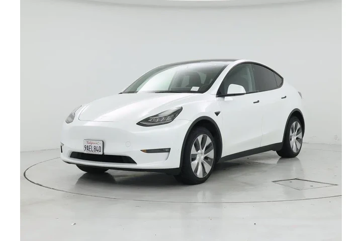 $33998 : Tesla Model Y 2022 AWD Long image 4