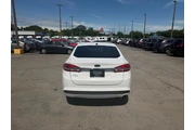 $5980 : 2018 Fusion SE FWD thumbnail