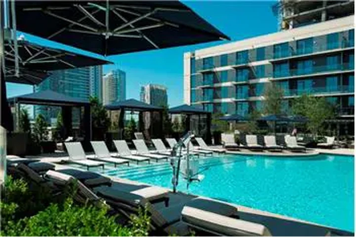 $1916 : Rental property with 0 bedro image 4