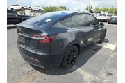 $33490 : Tesla Model Y 2024 AWD Long thumbnail