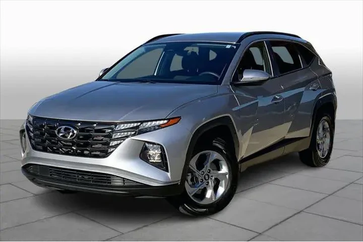 $22678 : Hyundai TUCSON 2023 AWD SEL image 1