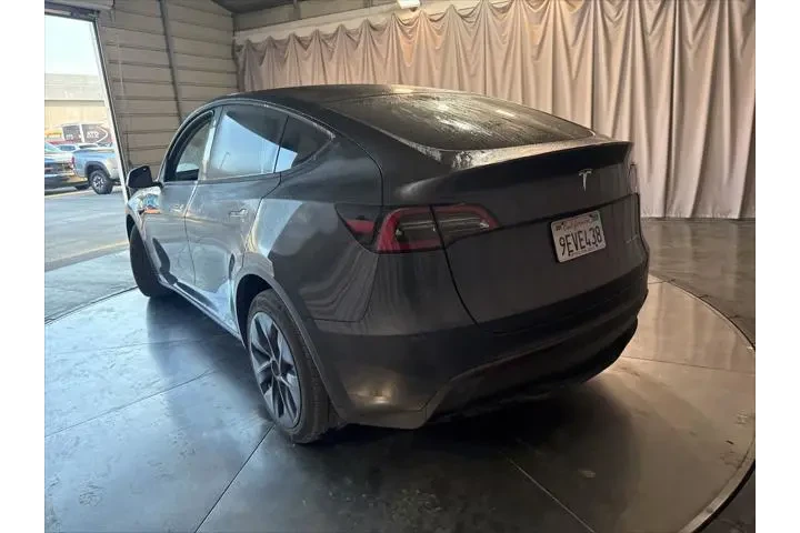 $32999 : Tesla Model Y 2023 AWD Long image 7
