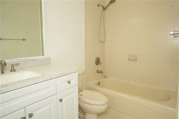 $2350 : Miami Lakes image 7