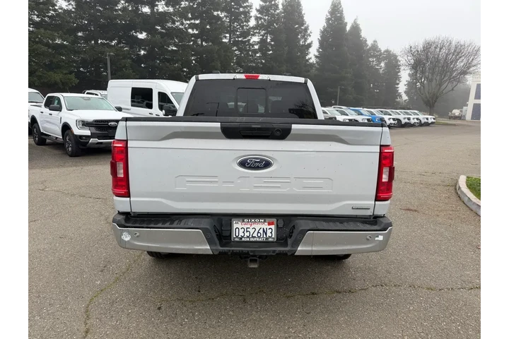 $33850 : Ford F-150 2022 4x4 XLT 4dr image 4