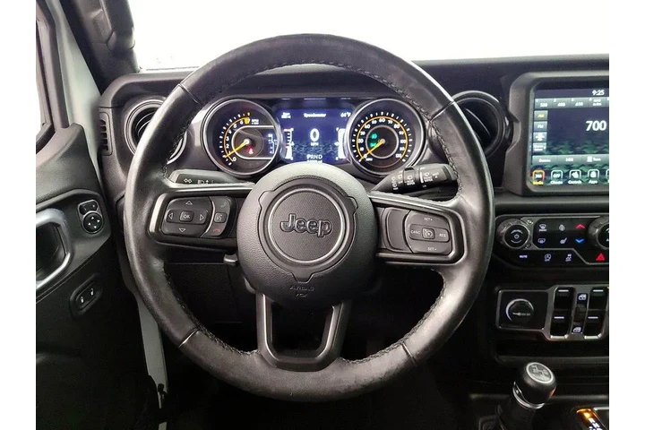 $31998 : Jeep Wrangler Unlimited 2022 image 10