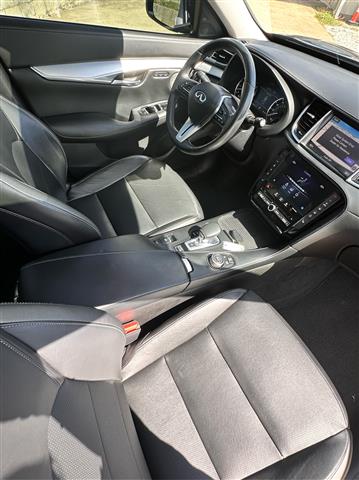 $17495 : 2019 QX50 image 10