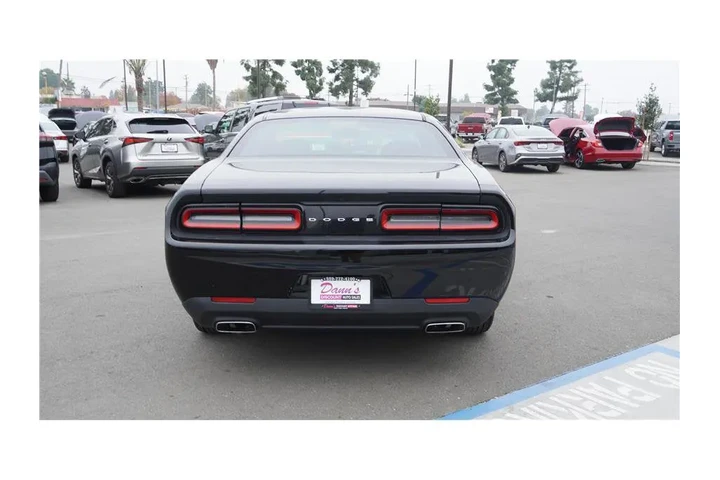 $13984 : 2016 Challenger SXT image 7