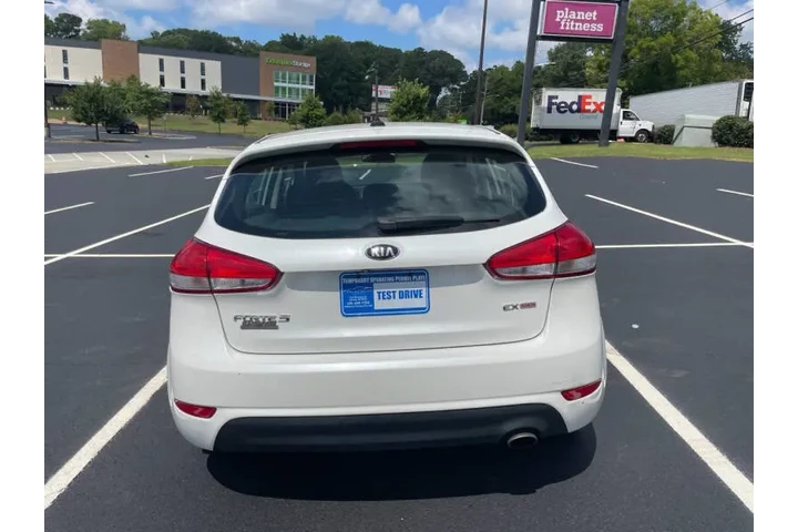 $13500 : 2016 Forte5 LX image 5