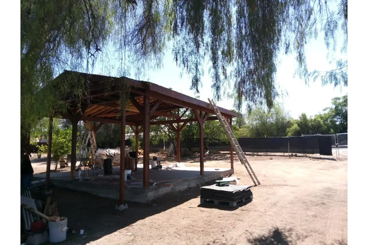 CONSTRUCTION image 10