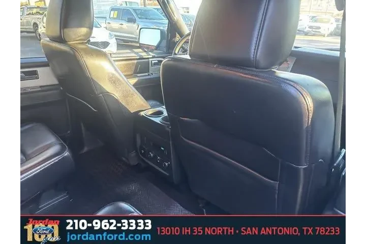 $12357 : Ford Expedition 2016 4x2 XLT image 9