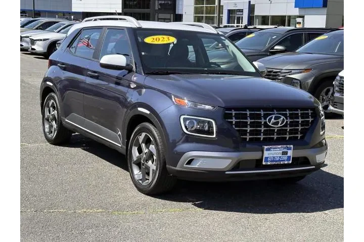 $17888 : Hyundai VENUE 2023 Limited 4 image 5