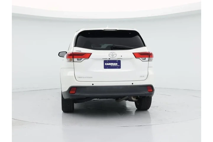 $27998 : Toyota Highlander 2017 XLE 4 image 6
