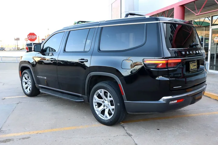 $33988 : 2022 Wagoneer Series II 4x4 image 6