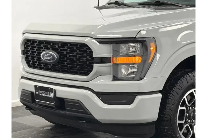 $30000 : Ford F-150 2023 4x4 XL 4dr S image 2