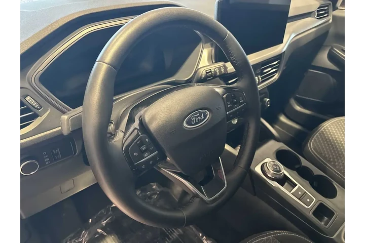 $23980 : Ford Escape 2023 AWD Active image 9