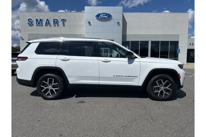 $26991 : Jeep Grand Cherokee L 2023 4 image 1